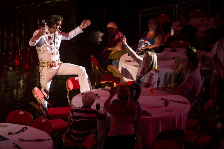 BRITAIN-MUSIC-TRIBUTE-ELVIS-OFFBEAT