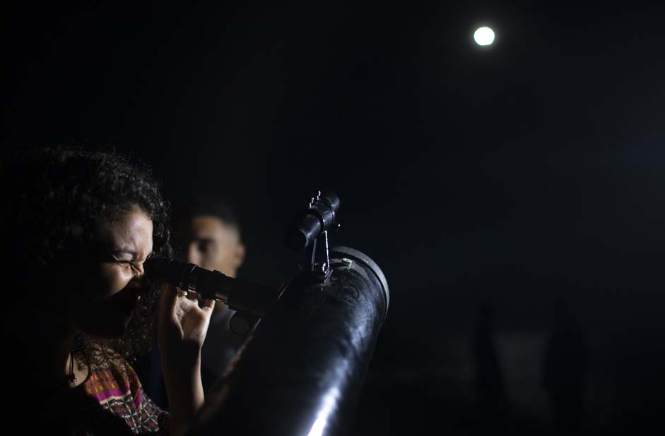 BRAZIL-SCIENCE-ASTRONOMY-ECLIPSE-MOON
