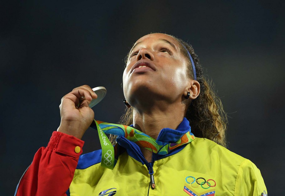 ATHLETICS-OLY-2016-RIO-PODIUM