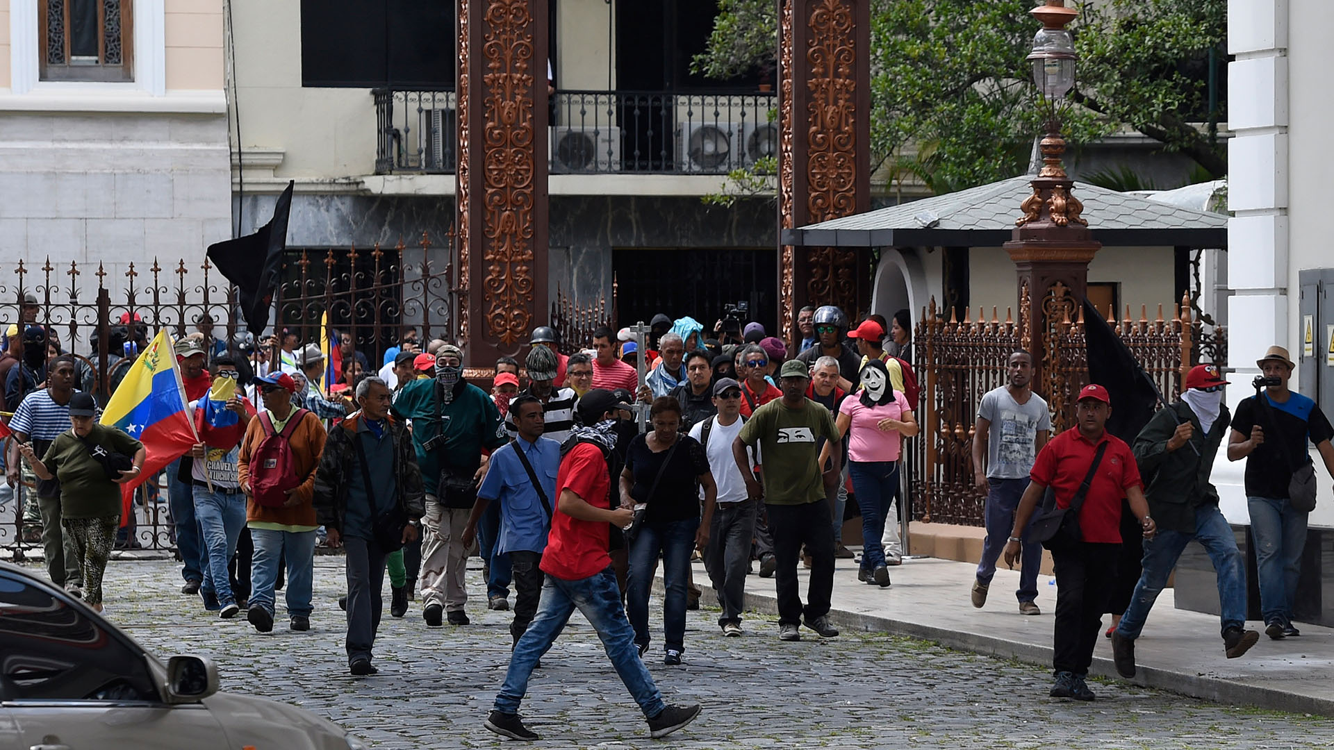 VENEZUELA-CRISIS-CONGRESS-INVASION