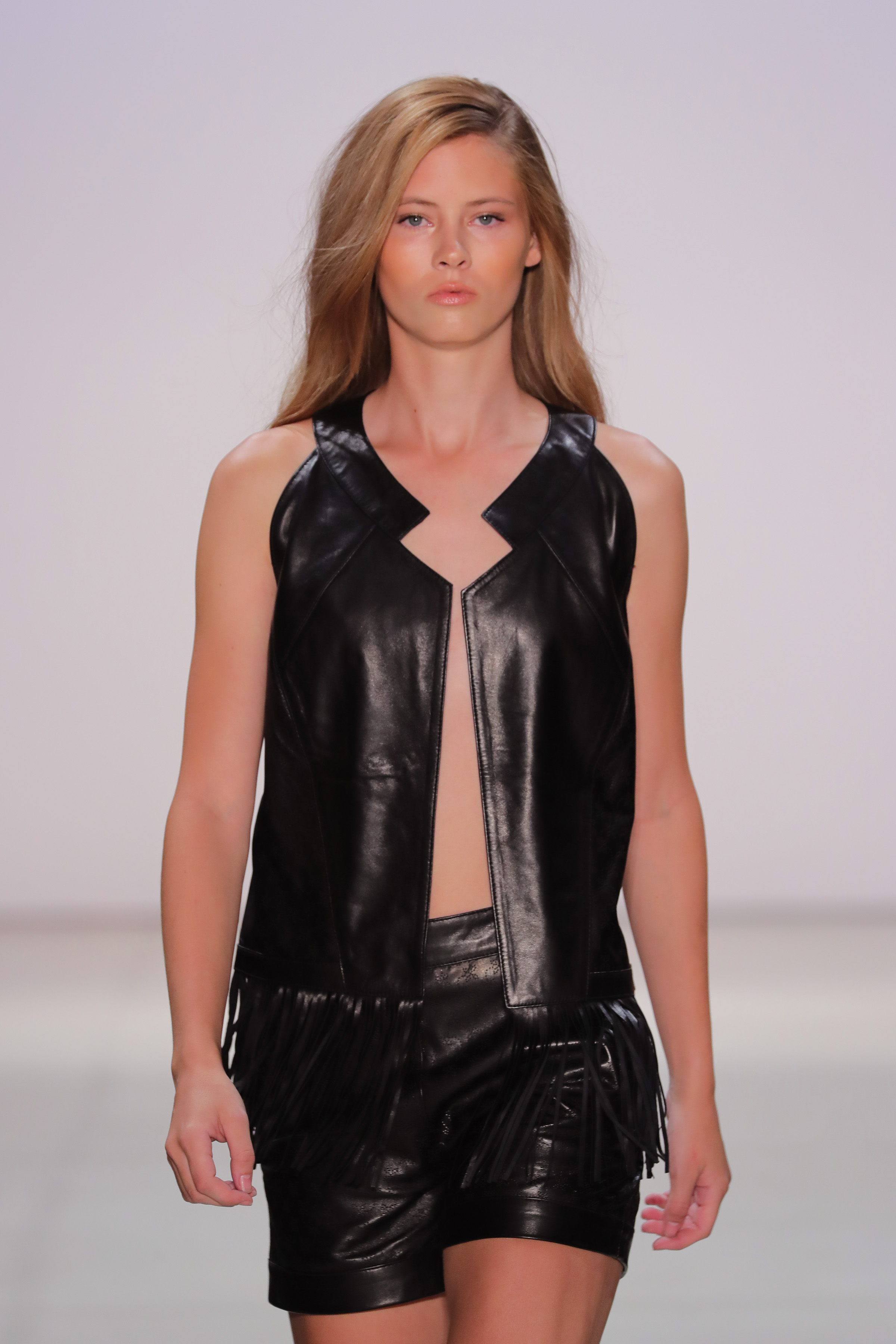 Fashion Istanbul - Runway - September 2016 - New York Fashion Week: The Shows