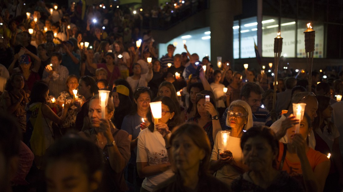 170517 Marcha de la luz FOTO Andrea Hernandez