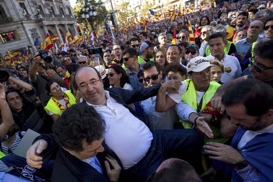 MANIFESTACIÓN BAJO EL LEMA "TODOS SOMOS CATALUÑA"