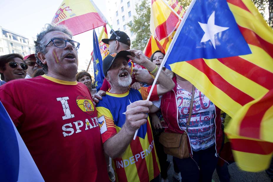 MANIFESTACIÓN BAJO EL LEMA "TODOS SOMOS CATALUÑA"