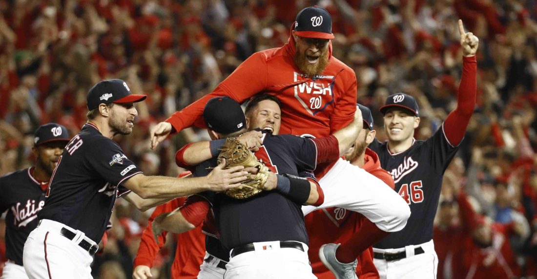 Nacionales de Washington celebran