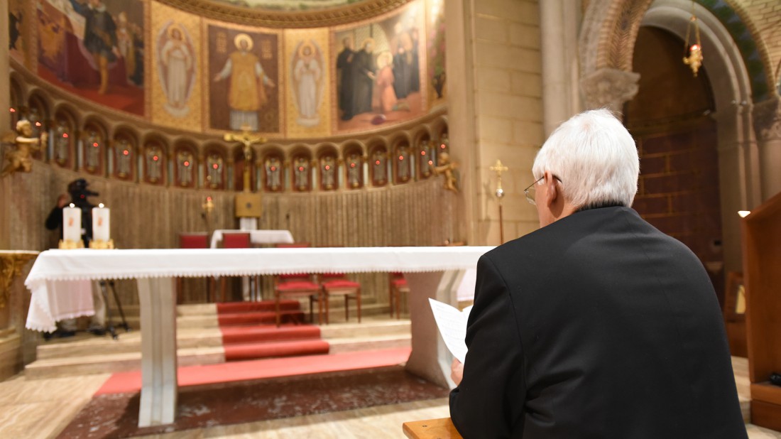 Venezolano Arturo Sosa es el nuevo "papa negro", Superior de los Jesuitas