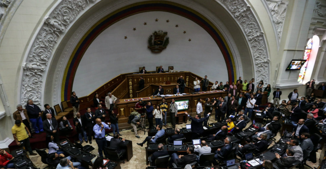 EEUU pide que diputados perseguidos voten en la AN