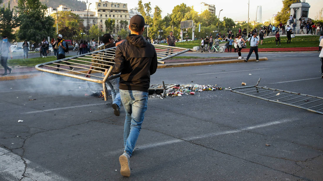 CHILE-ELECTIONS-VOTERS
