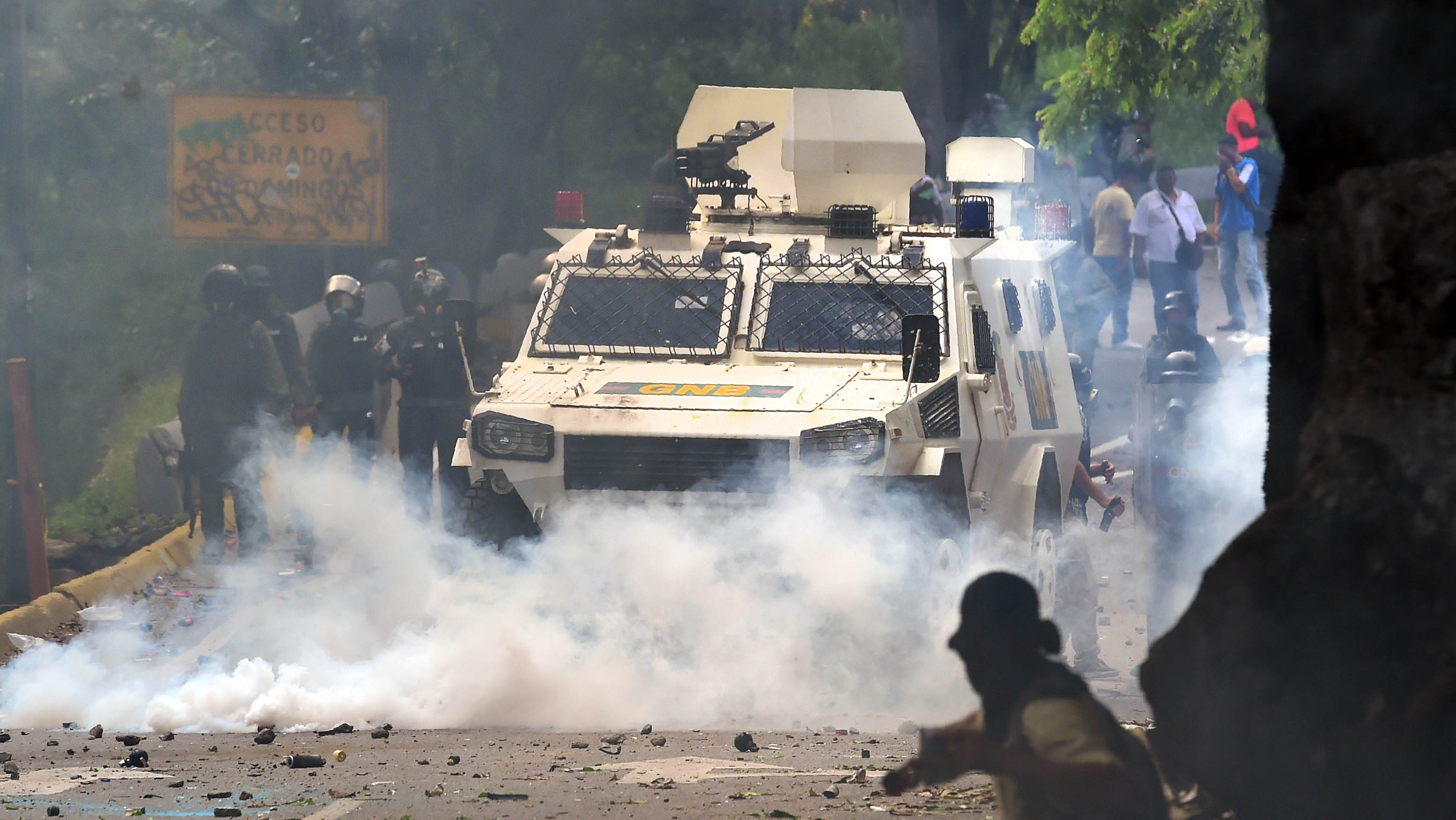VENEZUELA-CRISIS-MAY DAY-OPPOSITION-PROTEST