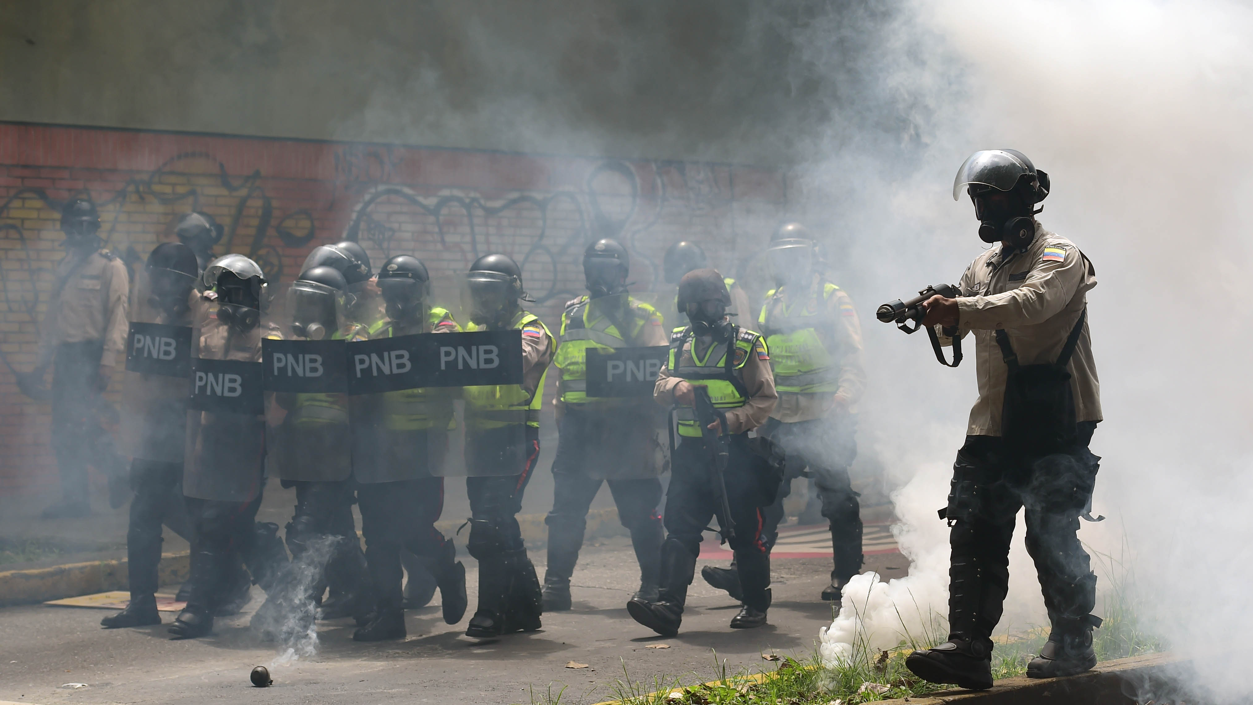 VENEZUELA-CRISIS-MAY DAY-OPPOSITION-PROTEST