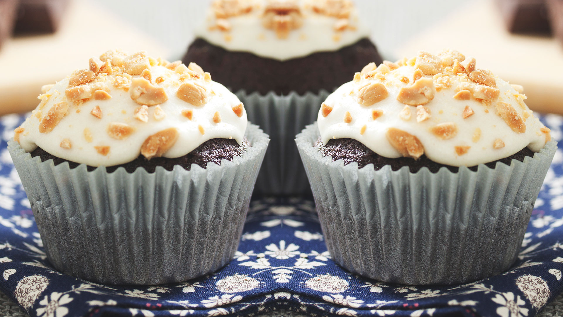 cupcake de cacao y crema de ron, ponquecitos