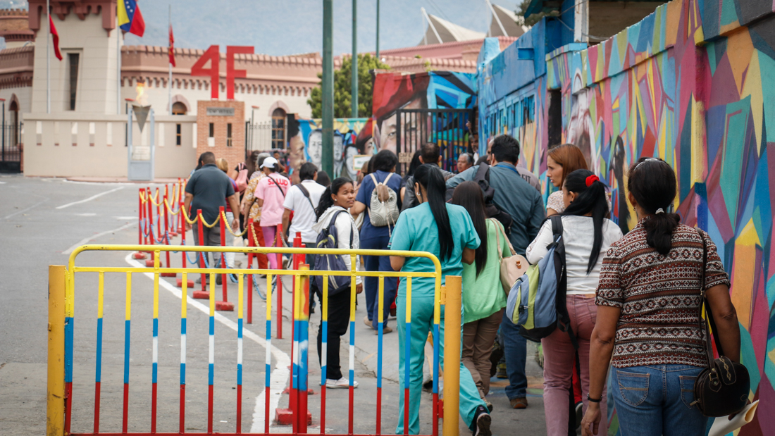 EE-5-de-marzo-conmemoran-muerte-de-chavez-DanielH-2