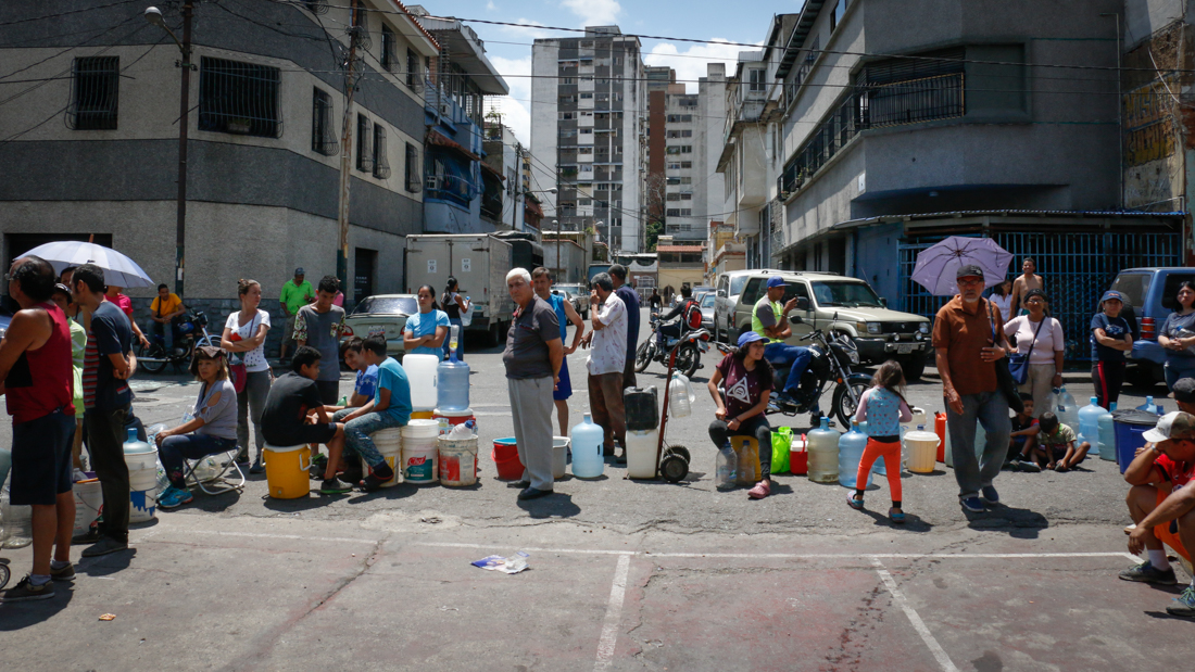 EE-CARACAS-SIN-AGUA-POTABLE-12.03.19-DANIELH-15