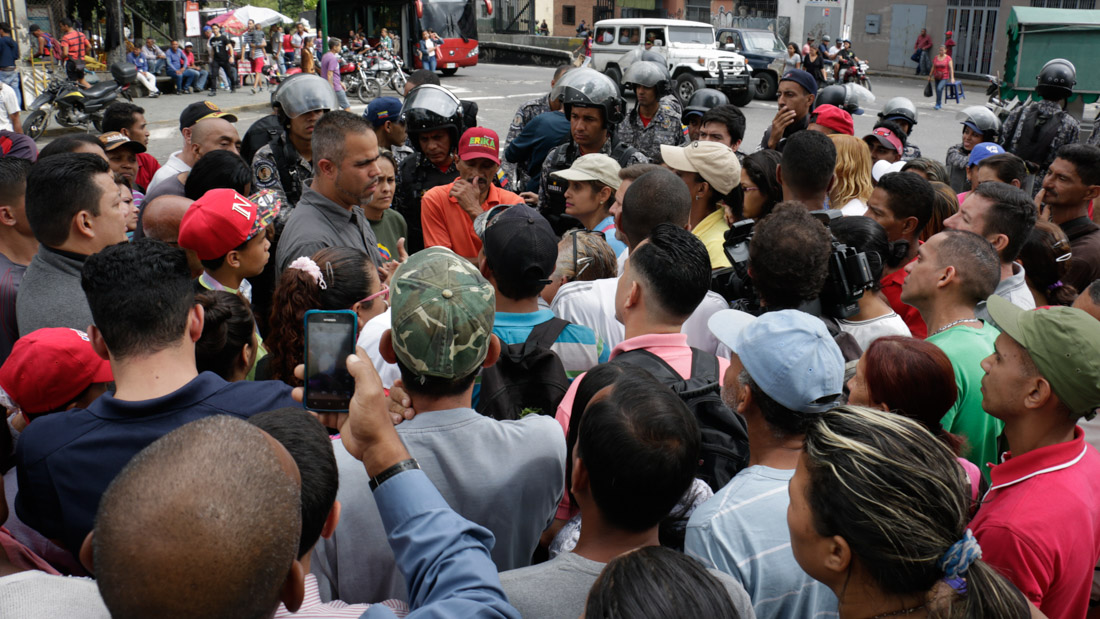 EE-Protesta-en-catia-por-pernil-29.12.17-DanielH-4