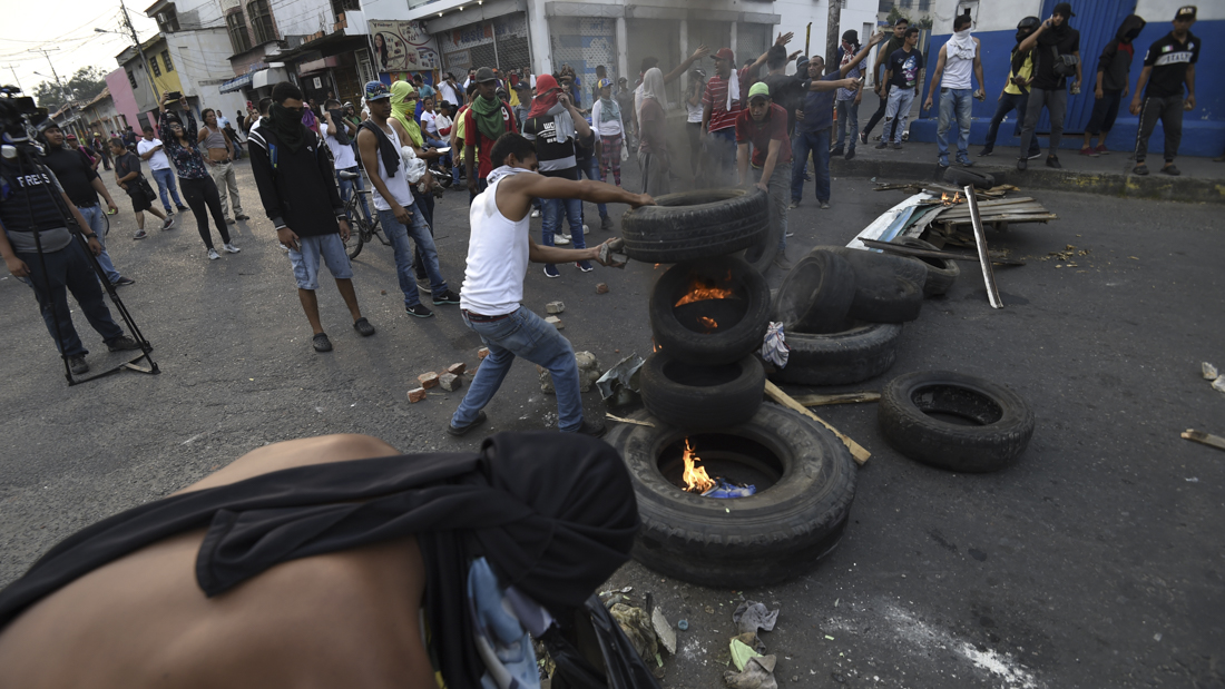 COLOMBIA-VENEZUELA-CRISIS-BORDER