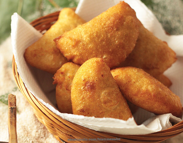 Empanaditas_Foto_Patrick_Dolande_Estilismo_Liselotte_Salinas_BIENMESABE