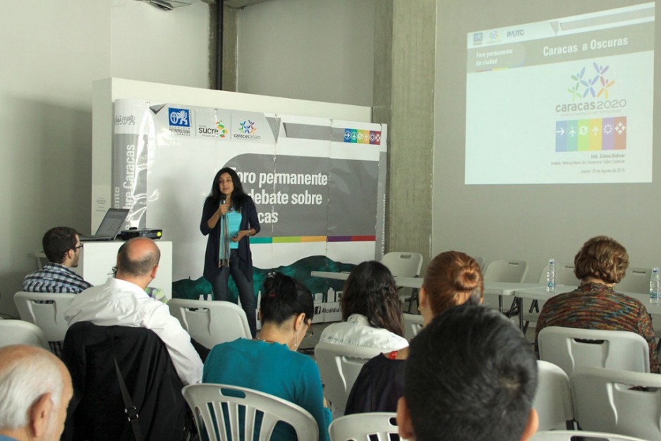 Foro-Caracas-a-oscuras-3-1024x683
