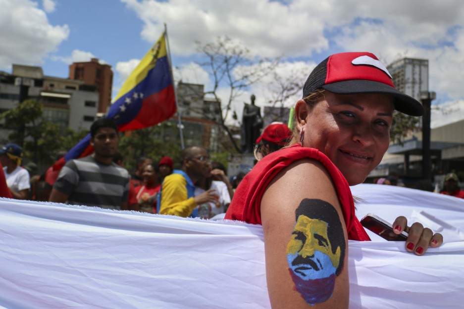 marcha oficialismo 28.02 - Fabiola Ferrero