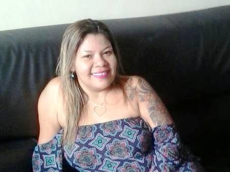 Ivonne Ledezma Ron hija de Lina Ron