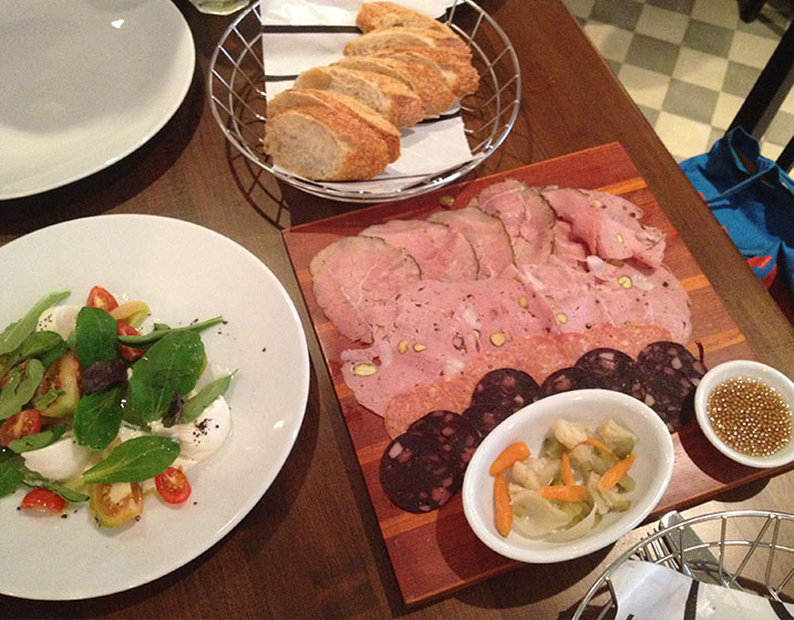 la casa bistro, embutidos