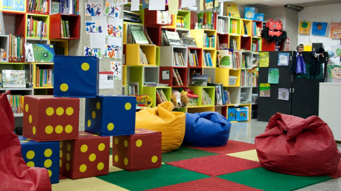 Ludoteca-Biblioteca LPG