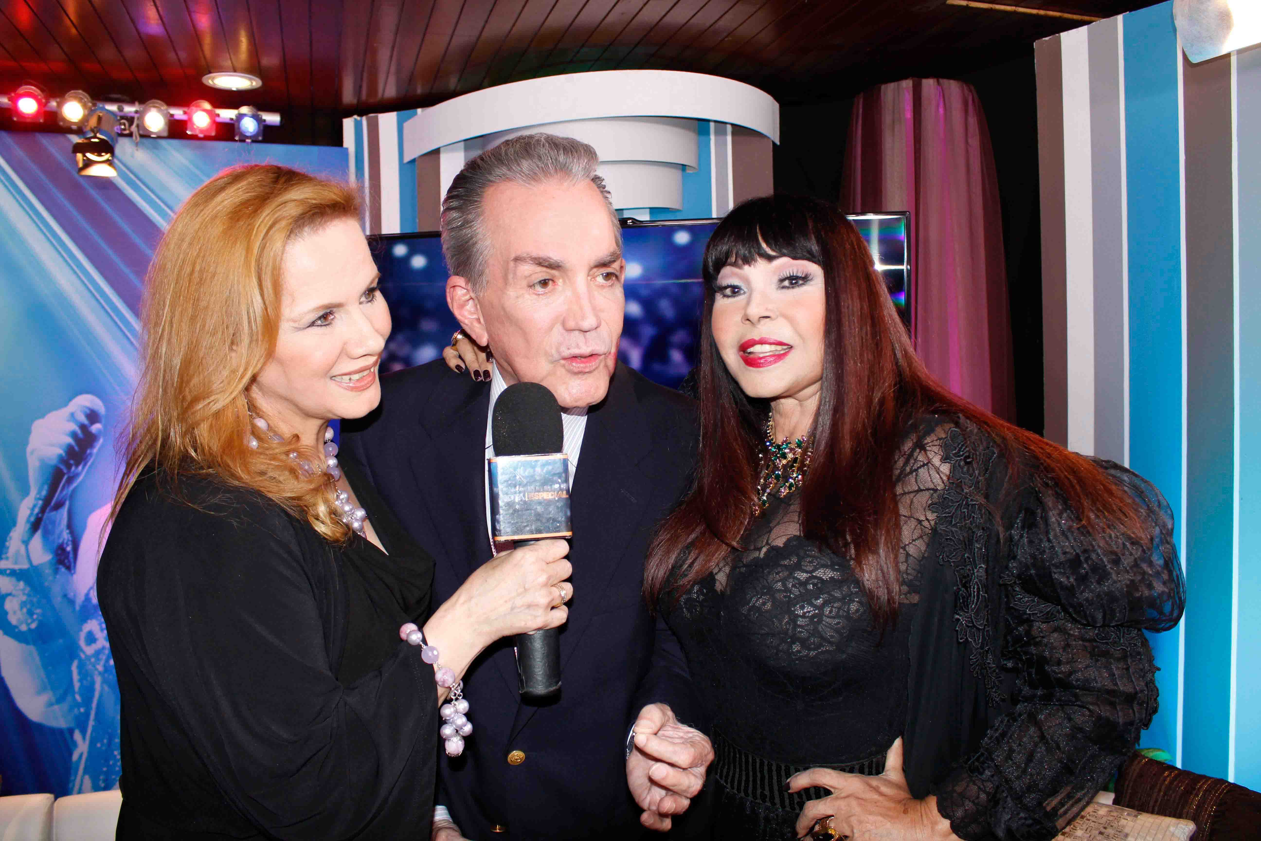 Artistas venezolanos comparten recuerdos y anécdotas de Juan Gabriel