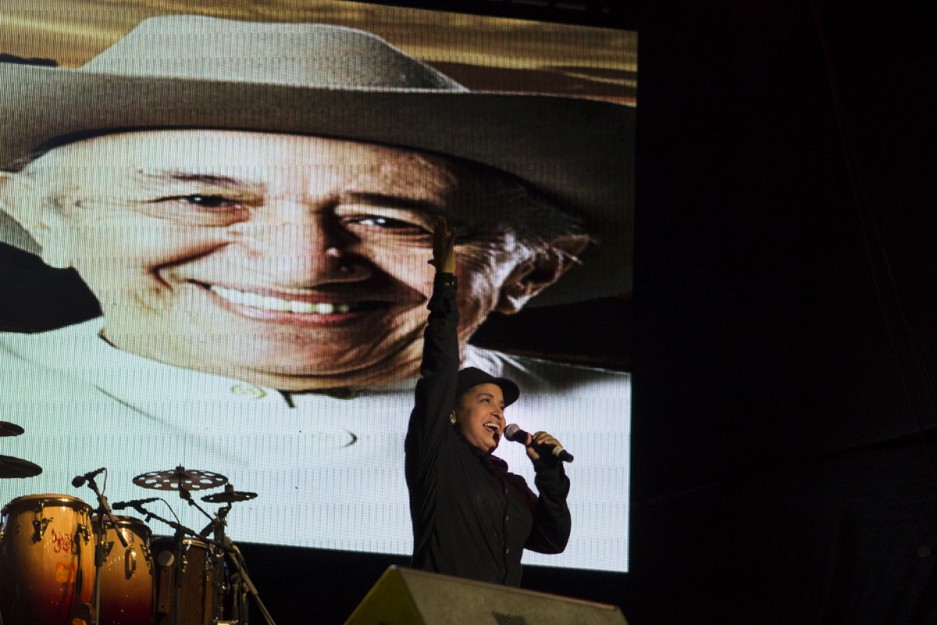 Homenaje al tío simón - Fabiola Ferrero