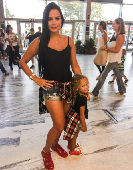 María-Angélica zúñiga