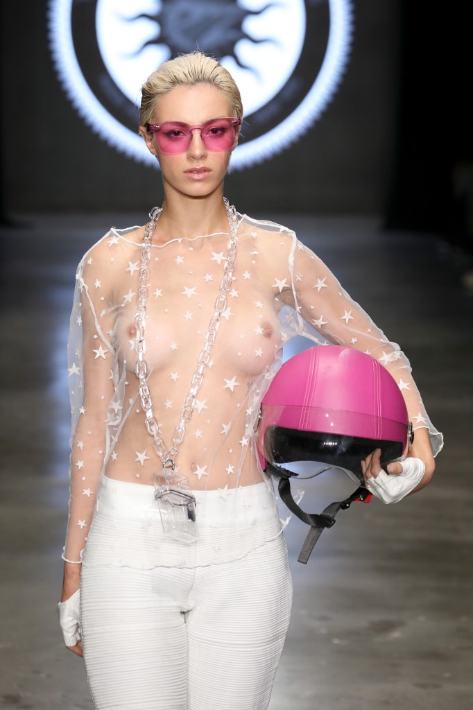 InstaSleep Mint Melts Presents New York Fashion Week Nolcha Shows Spring Summer 2020 Planet Zero Motorsports