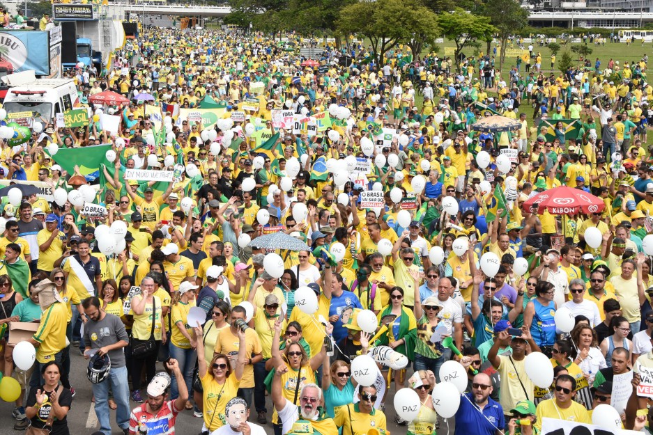Protesta en Brasil contra Dilma Rousseff