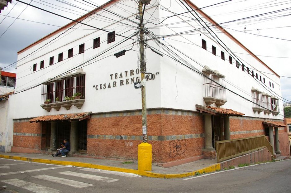 Teatro-César-Rengifo-de-Petare
