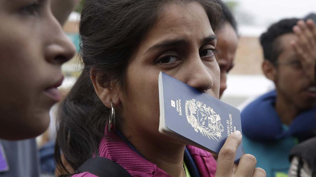 pasaporte venezolanos en perú