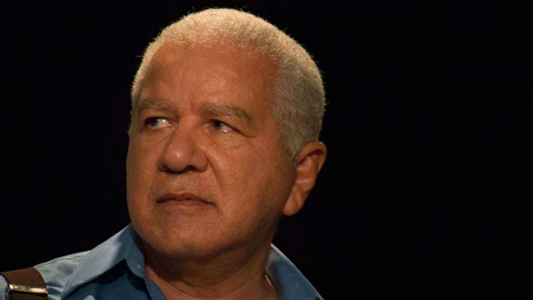 El escritor venezolano Eduardo Liendo, durante la rueda de prensa del Festival de Lectura de Chacao, el 24 de abril de 2015. Fabiola Ferrero | Ee