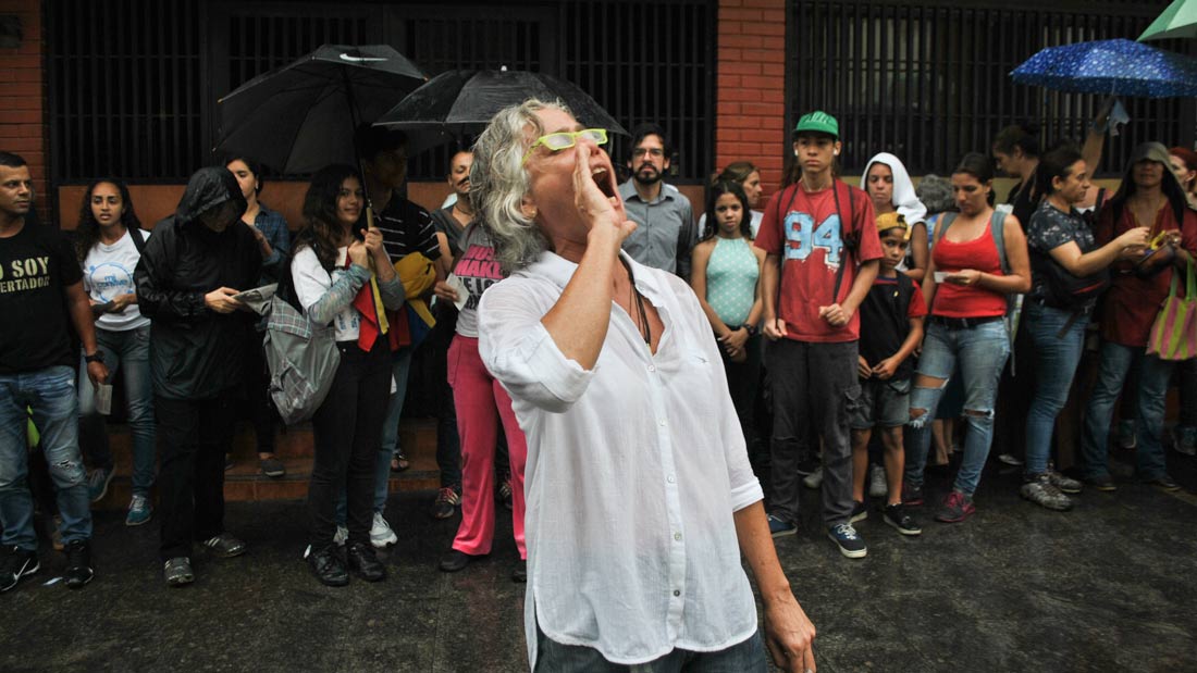 la-gente-dale-letra-6