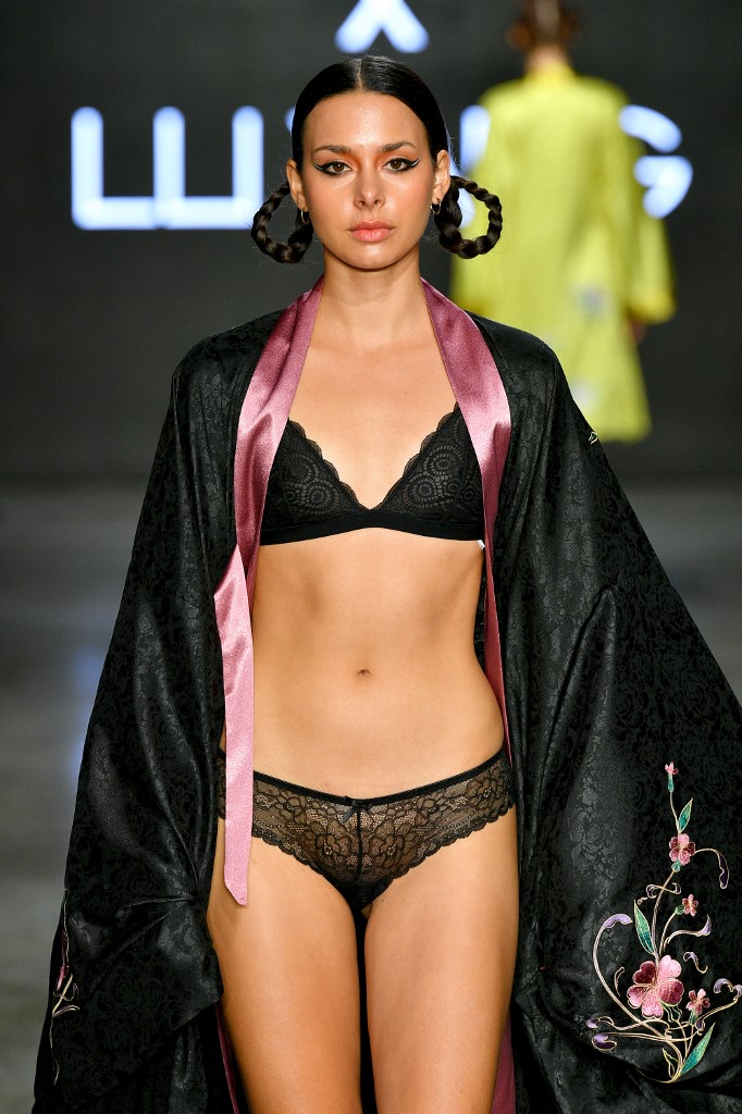 3ZM X Lu Yang - Runway - September 2019 - New York Fashion Week: The Shows