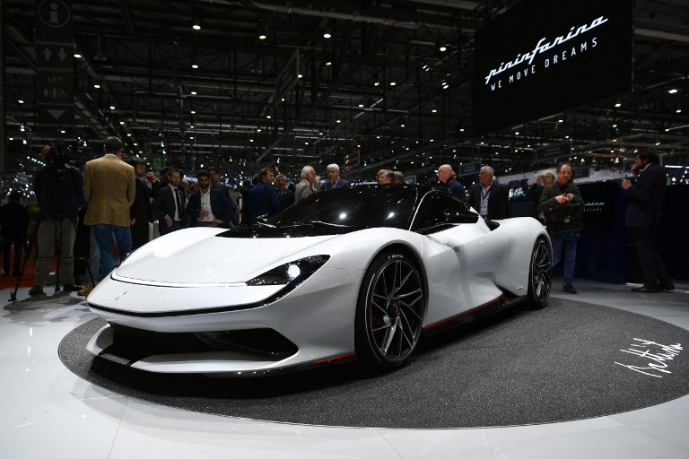 SWITZERLAND-AUTO-SHOW-TRANSPORT