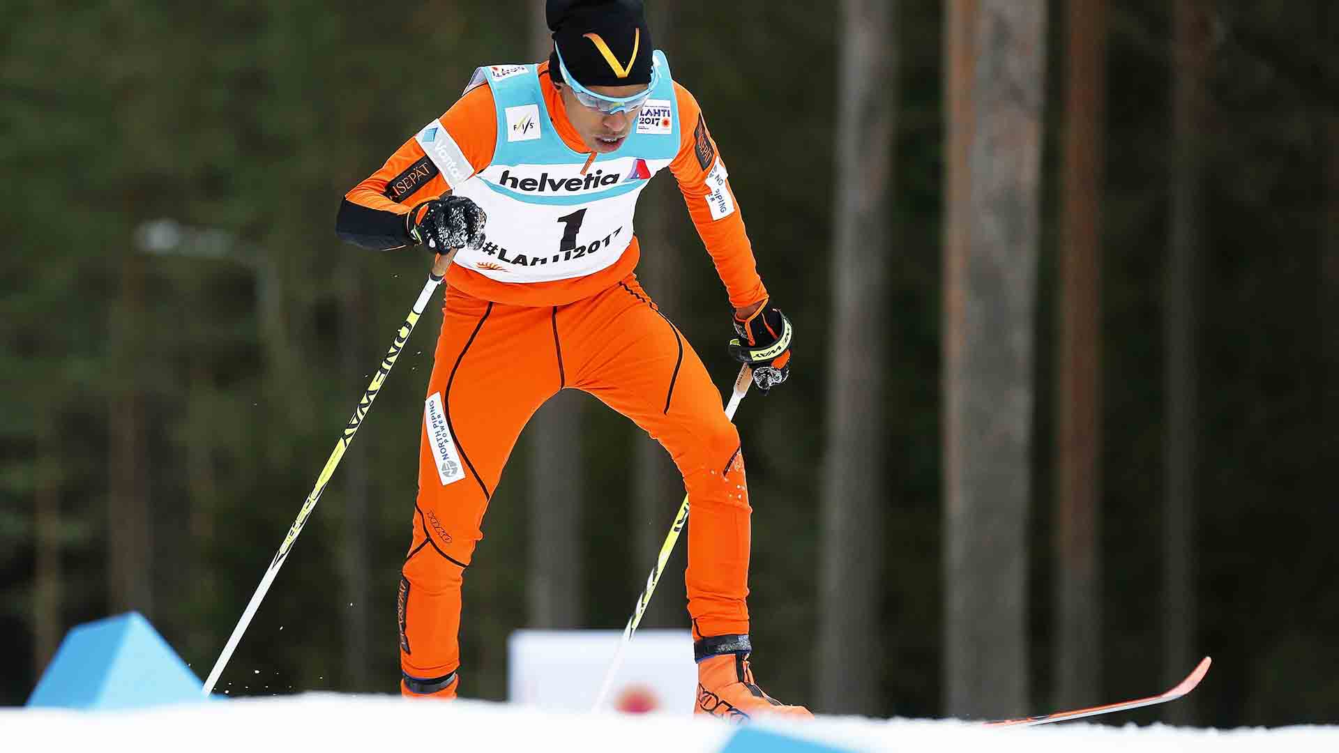 De dónde salió Adrián Solano, 