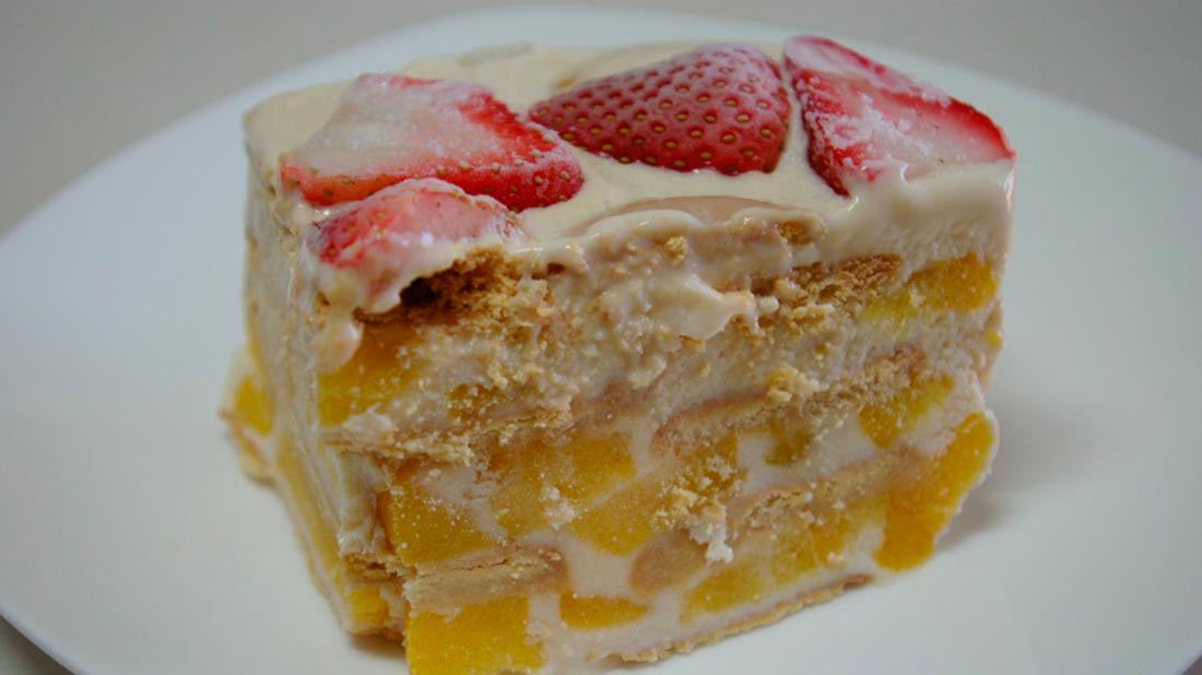Torta fría de melocotón. Créditos: Mamá Contemporánea 