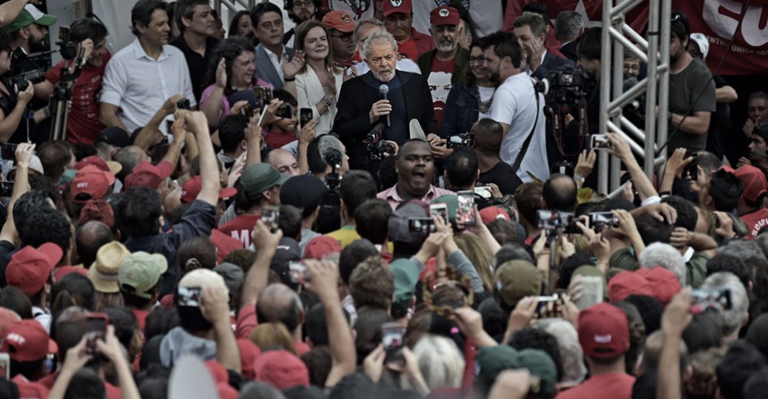 Lula sale de la cárcel