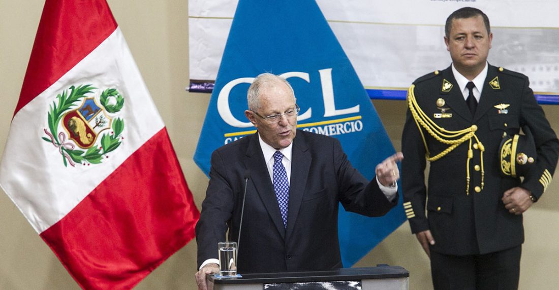 Expresidente Kuzcynski revivió