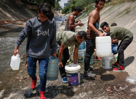 Caracas sin agua potable