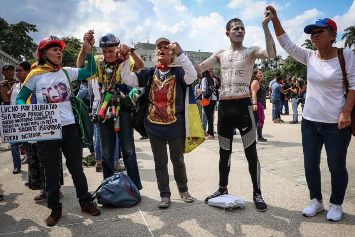 Estudiantes universitarios