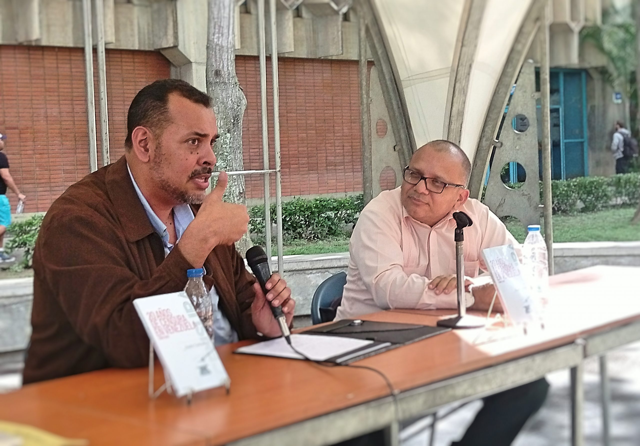Presentación del libro “20 años de censura en Venezuela (1999-2018)”. Foto: Cortesía