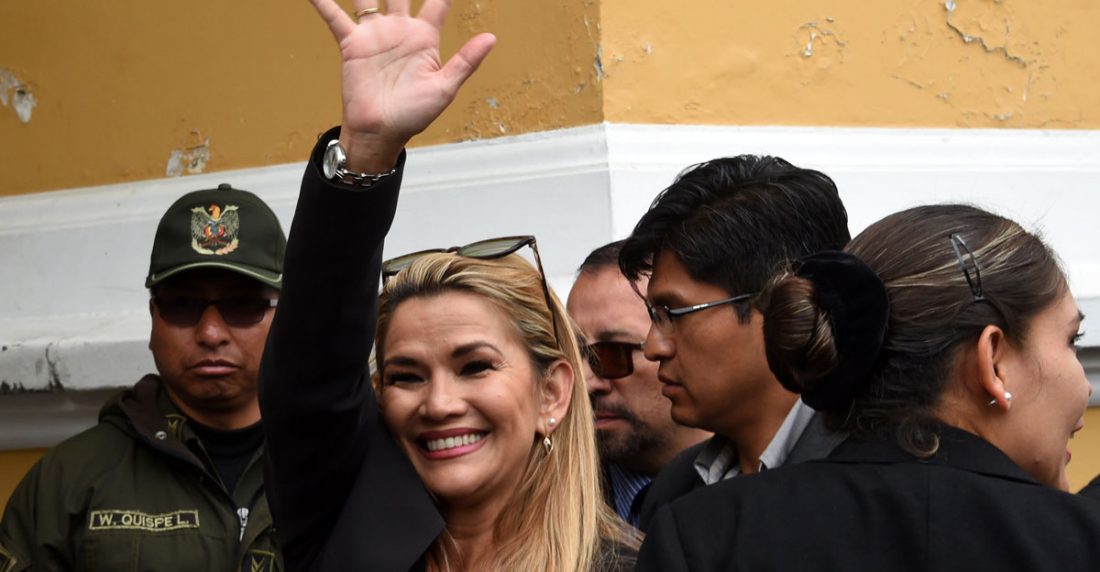 Añez espera asumir la presidenta interina de Bolivia
