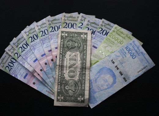 Inflación se desacelera en febrero y cierra en 22,4%