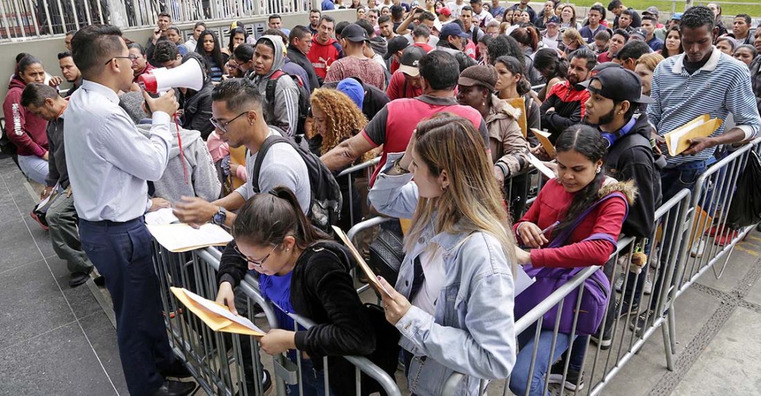 Son venezolanos que cruzaron desde México a territorio estadounidense con cientos de kilómetros a cuestas, muchos incluso tras haber fracasado en su intento de establecerse en otros lugares
