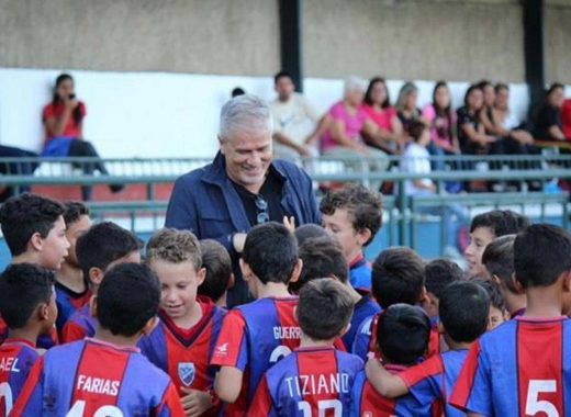 El éxito profesional de sus pupilos ya es palpable, pero lo que mejor puede presumir José es que todos y cada uno de esos catorce que se mencionaron en la lista