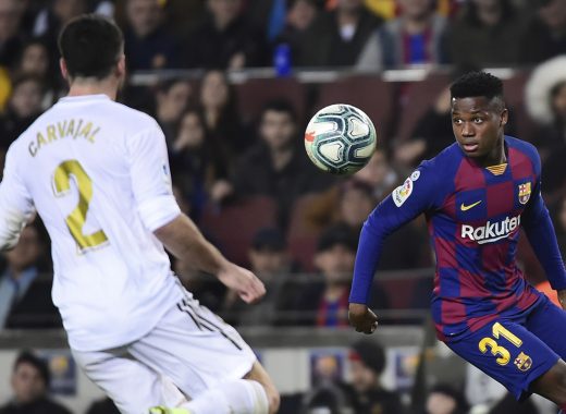 Barcelona choca contra un Real Madrid lanzado al ataque