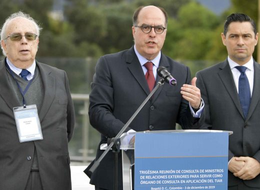 Julio Borges tras la reunión del TIAR en Bogotá donde se acordaron sanciones