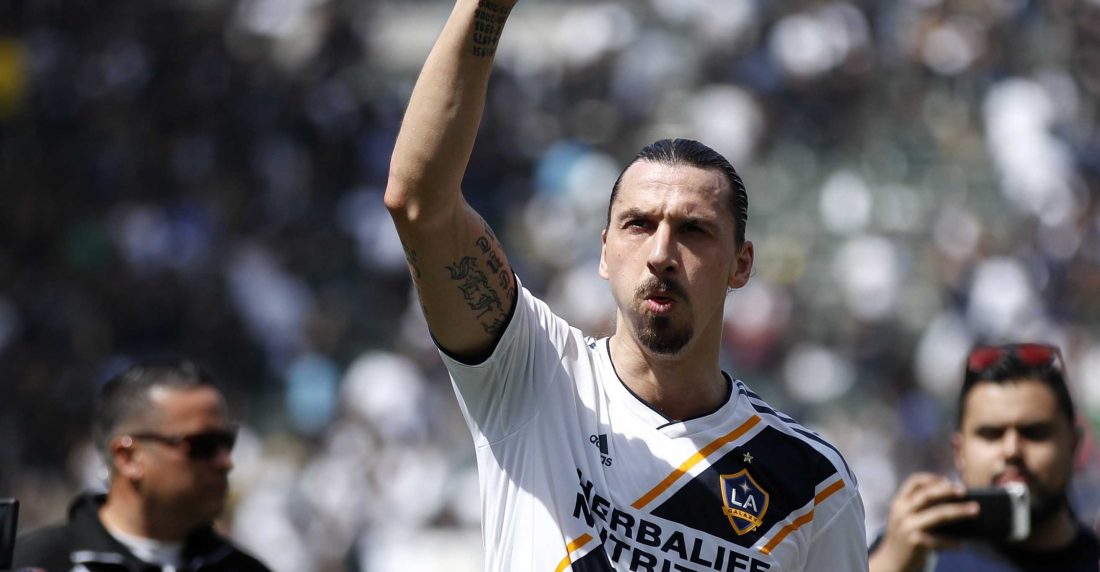 Zlatan Ibrahimovic llega al AC Milán desde Los Ángeles Galaxy